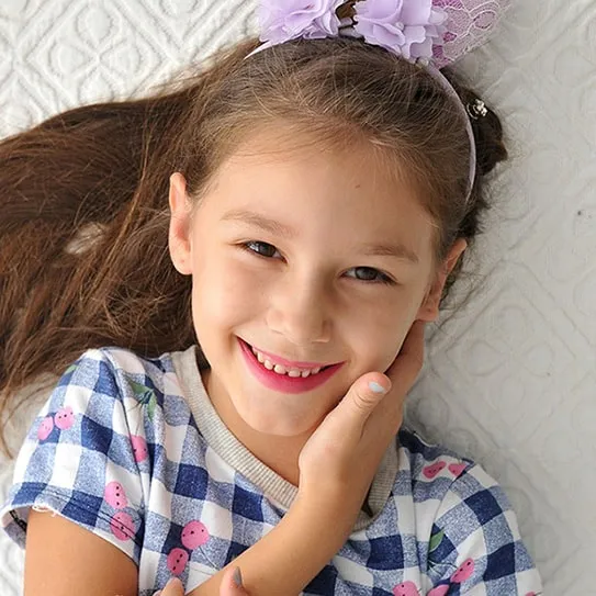 mouth-facts little girl
